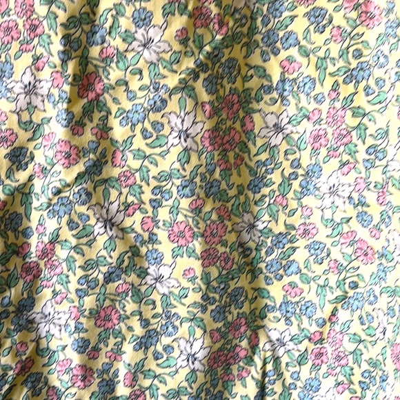 Chaps Icon Yellow floral no iron button up shirt. NWT - Picture 5 of 5